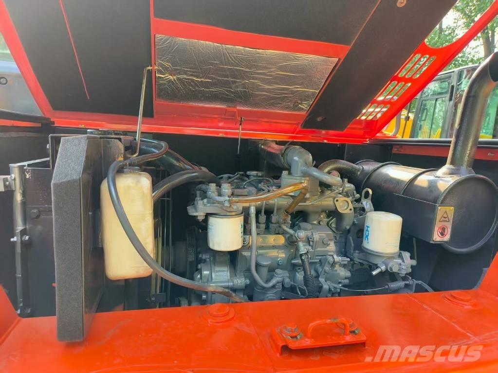 Hitachi ZX 70 Mini ekskavatoriai < 7 t