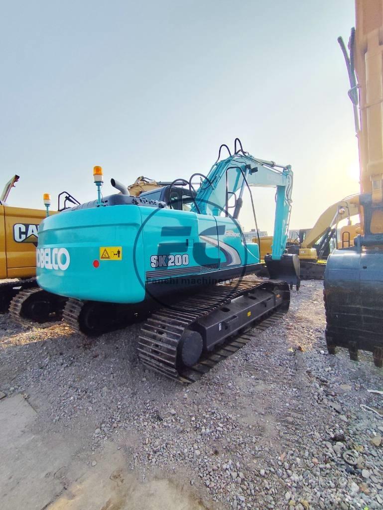 Kobelco SK 200-8 Vikšriniai ekskavatoriai