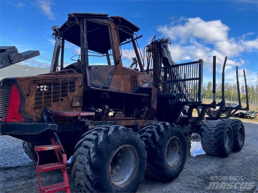 Komatsu 840TX Naudoti miškovežiai (Forvarderiai)