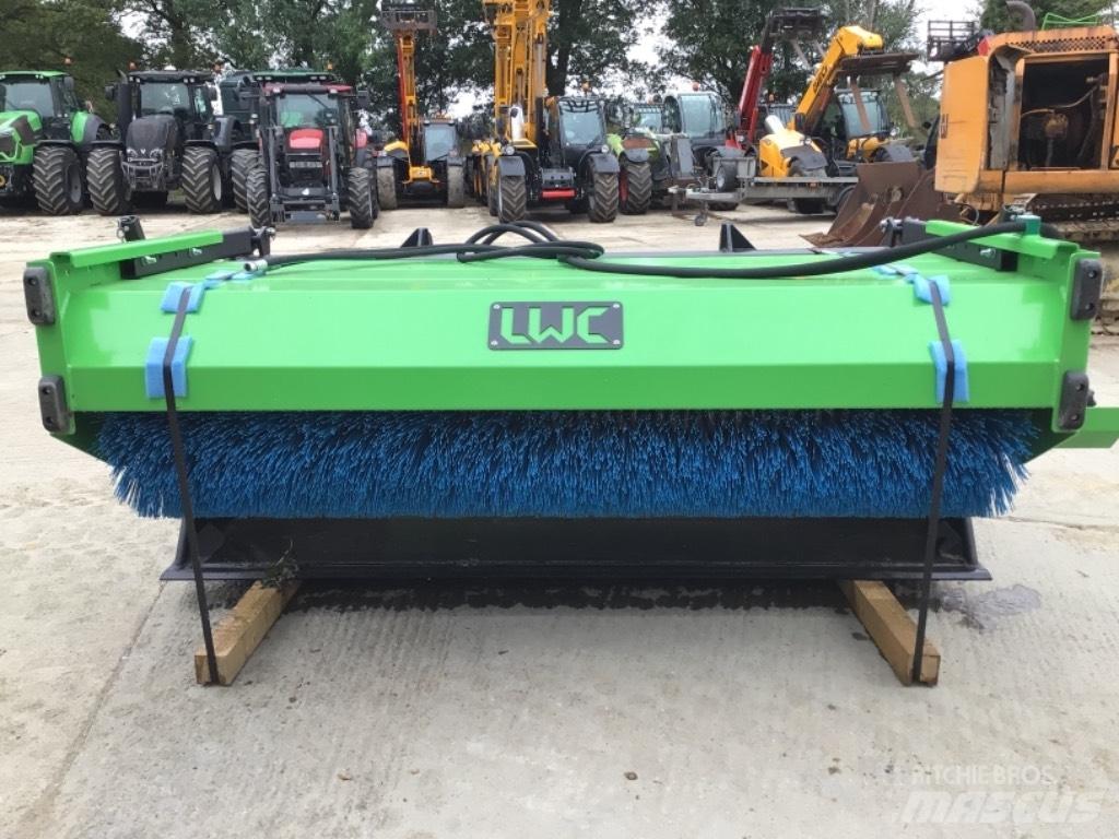 LWC SWEEPER Šlavimo technika