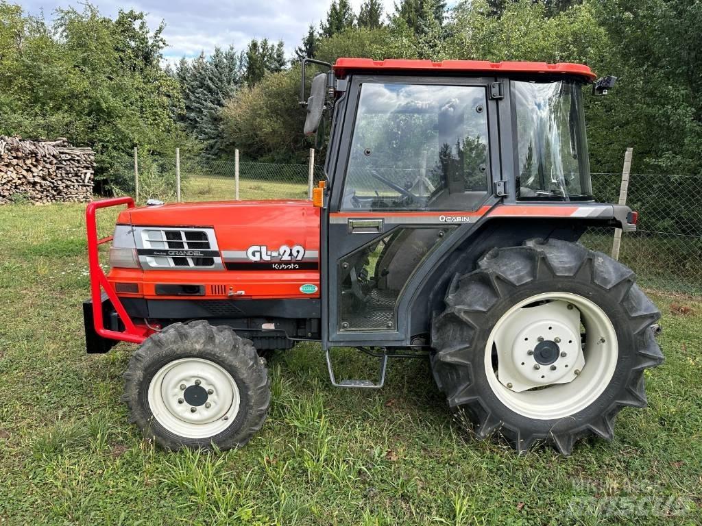 Kubota GL 29 Traktoriai