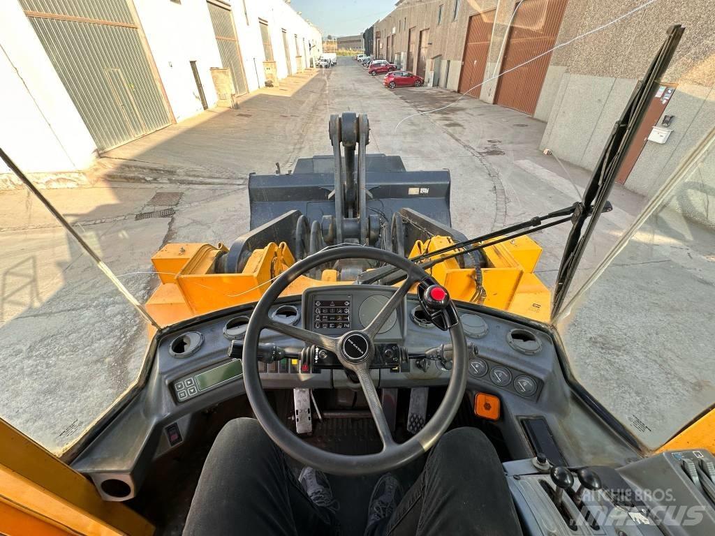 Volvo L 150 Naudoti ratiniai krautuvai