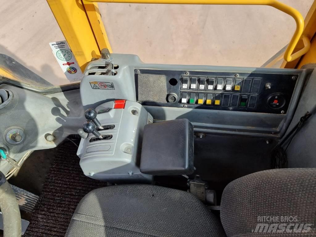 Volvo L 180 E Naudoti ratiniai krautuvai