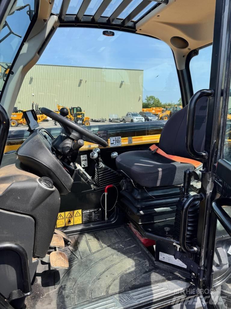 JCB 540-140 Teleskopiniai krautuvai