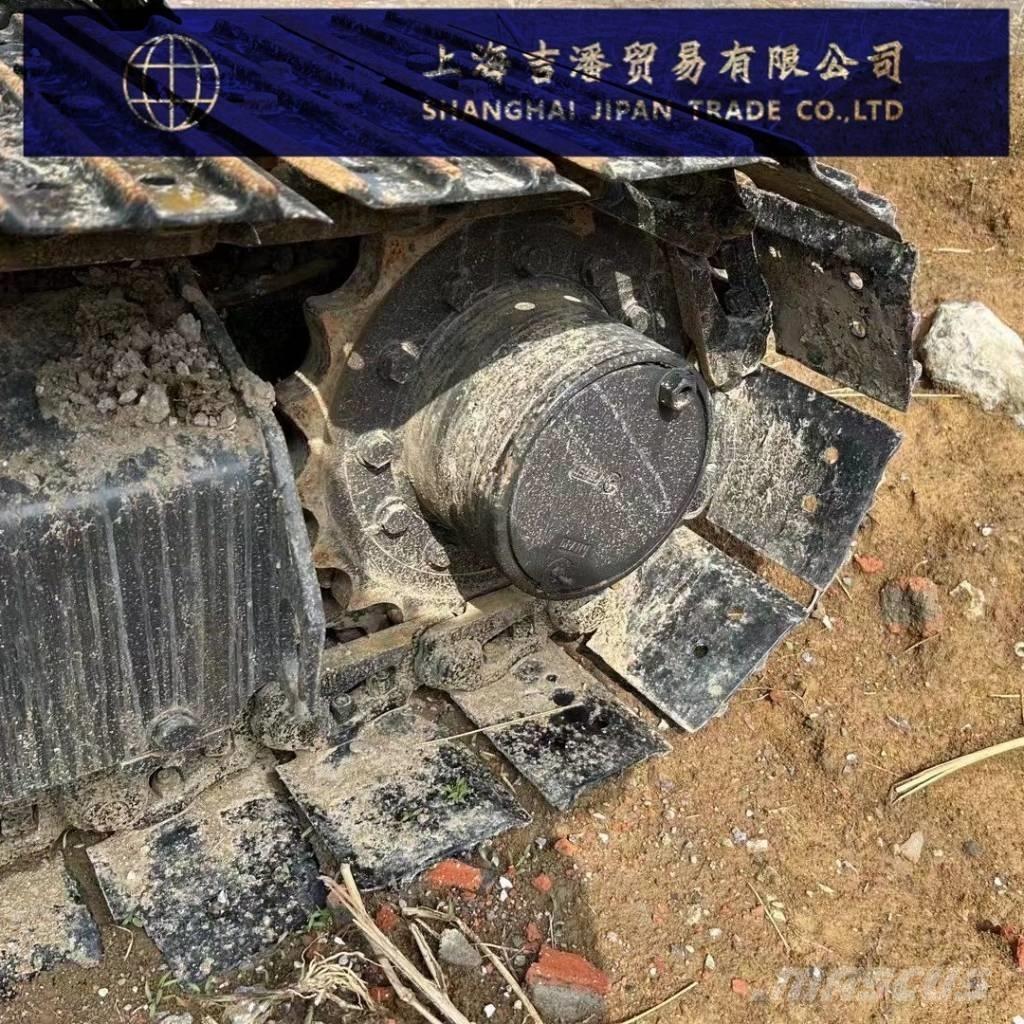 Komatsu PC 56 Vikšriniai ekskavatoriai
