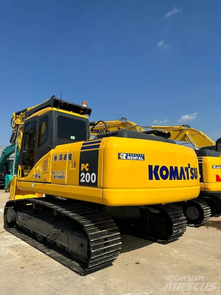 Komatsu PC200-7 Vikšriniai ekskavatoriai