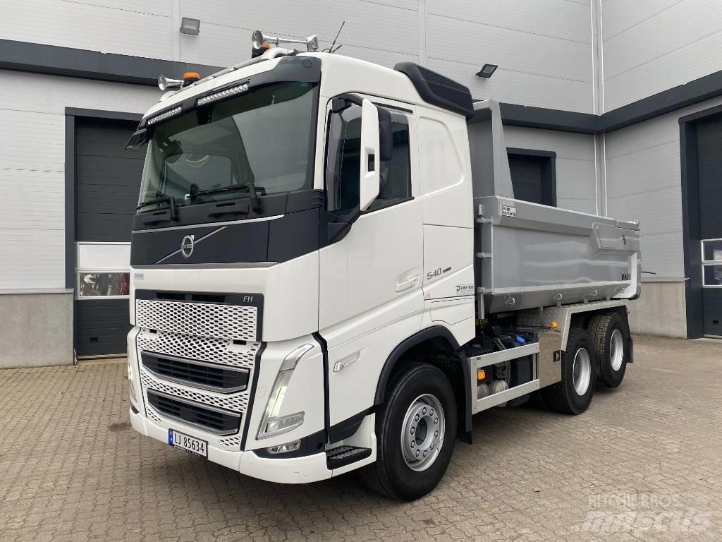 Volvo FH 540 Savivarčių priekabų vilkikai