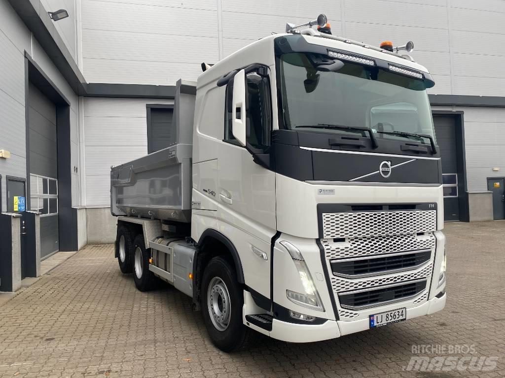 Volvo FH 540 Savivarčių priekabų vilkikai