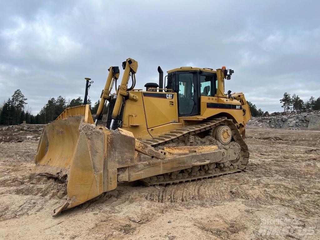 CAT D 8 T Vikšriniai buldozeriai