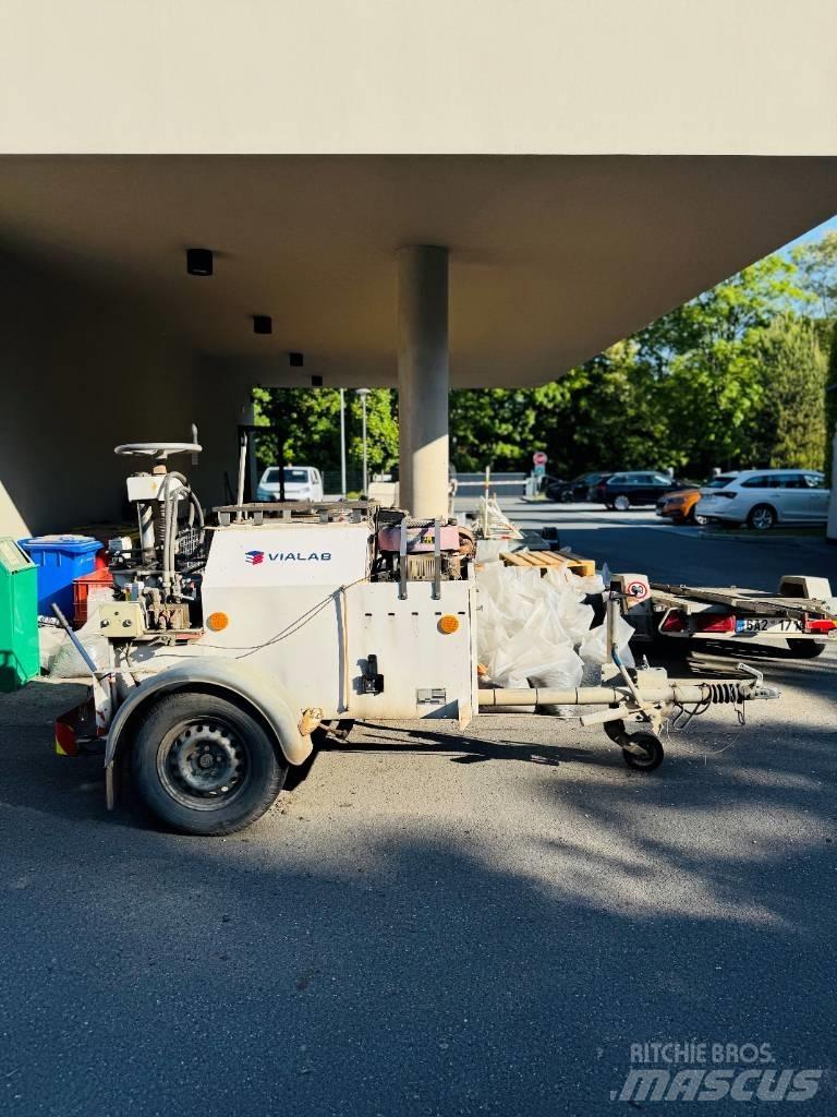 INFRATEST C100 Kita gręžimo technika