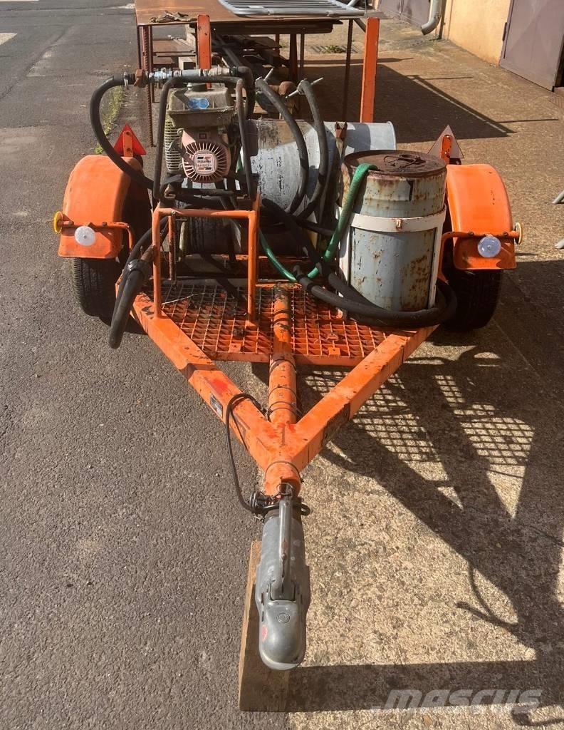  AET PV-H200 Lengvos priekabos