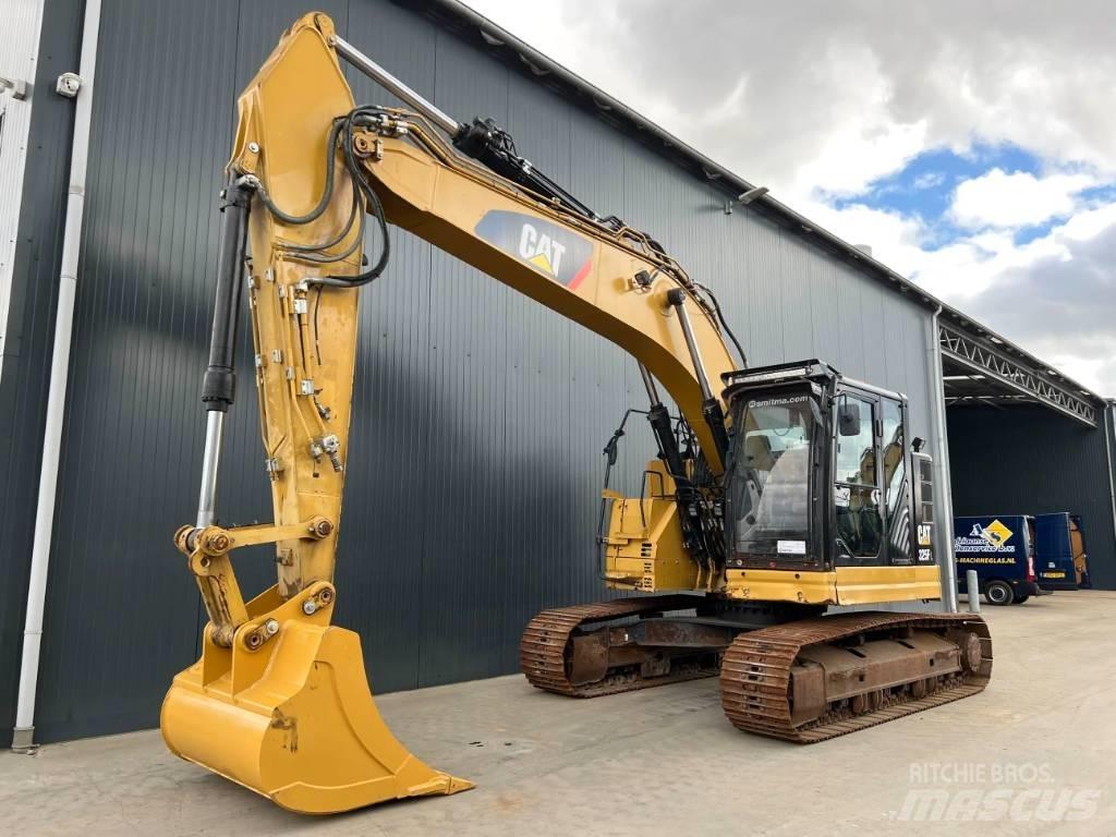 CAT 325F LCR Vikšriniai ekskavatoriai