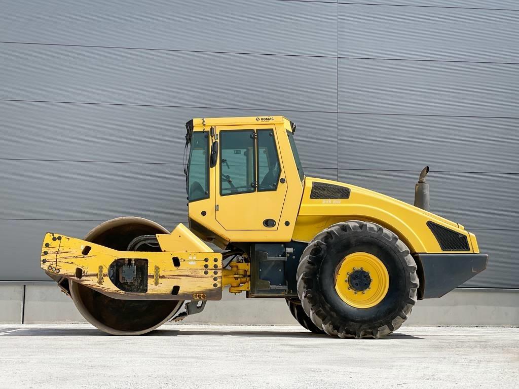 Bomag BW 213 DH-4 Vieno būgno volai