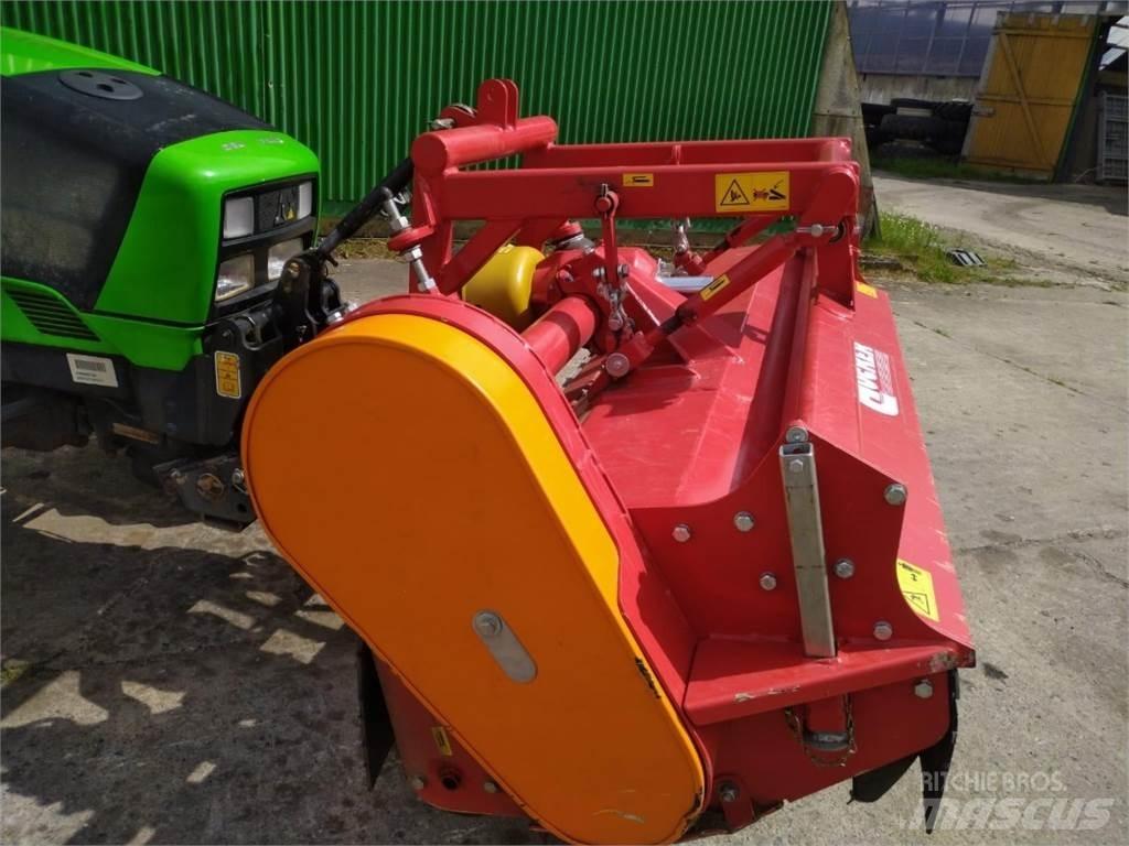 Dücker PMK 18 Kiti pašarų derliaus nuėmimo įrengimai