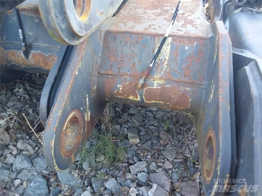 Loglift 210 Medžių kirtimo mašinų kranai