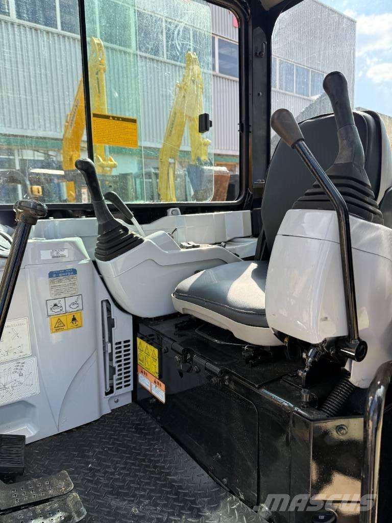 CAT 303.5E Mini ekskavatoriai < 7 t