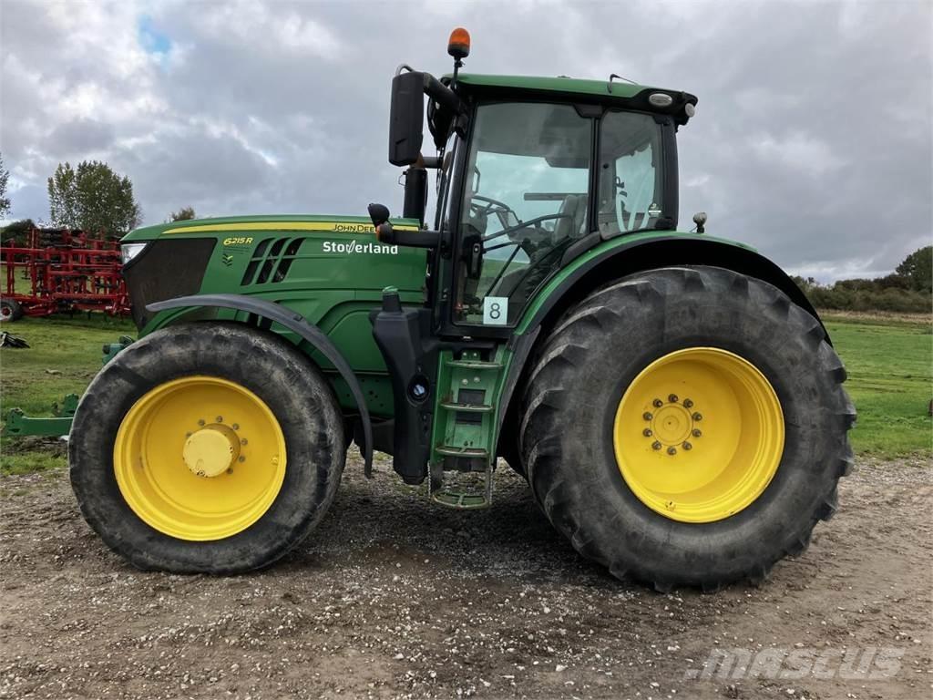 John Deere 6215R Traktoriai