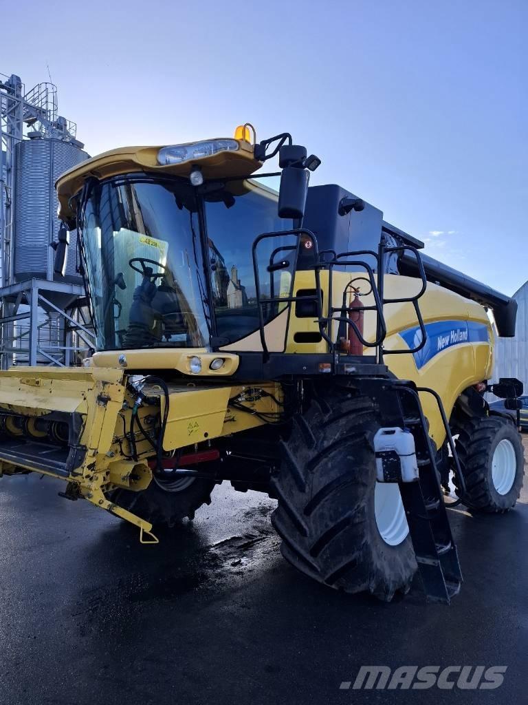 New Holland CX 840 Derliaus nuėmimo kombainai