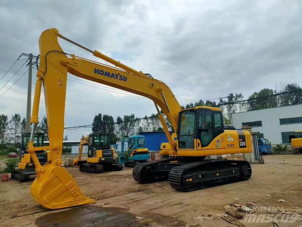 Komatsu PC 220 Vikšriniai ekskavatoriai