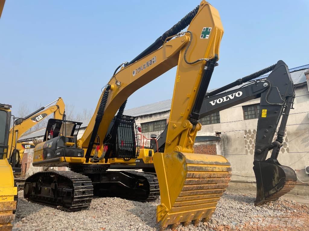 CAT 340 Vikšriniai ekskavatoriai