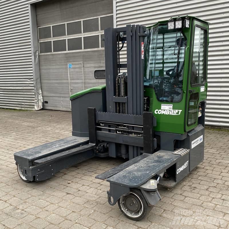 Combilift C 4000 E Šakiniai krautuvai su privažiavimu iš visų keturių pusių