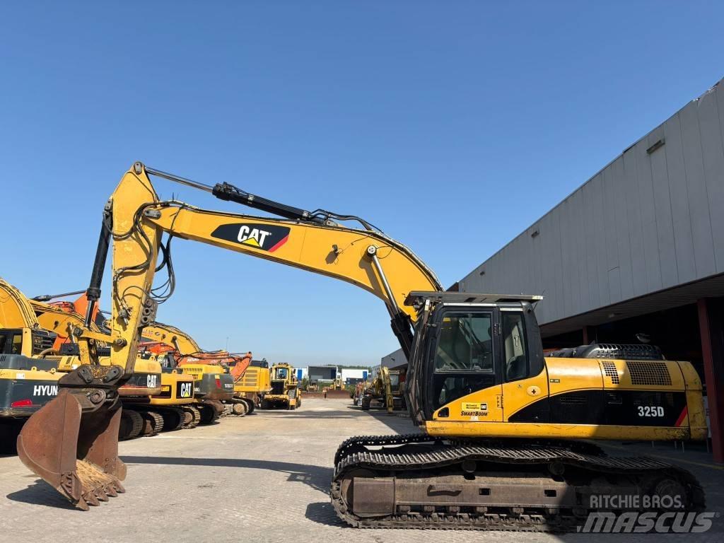 CAT 325 D L Vikšriniai ekskavatoriai