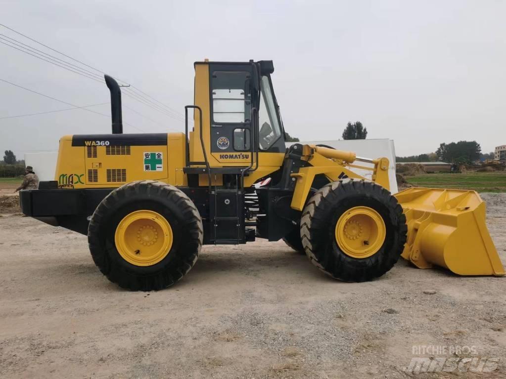 Komatsu WA 360-3 Naudoti ratiniai krautuvai