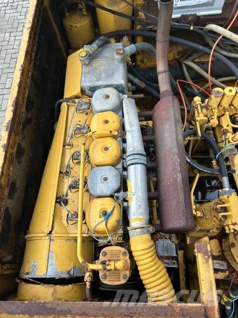 Liebherr A 911 C Ratiniai ekskavatoriai