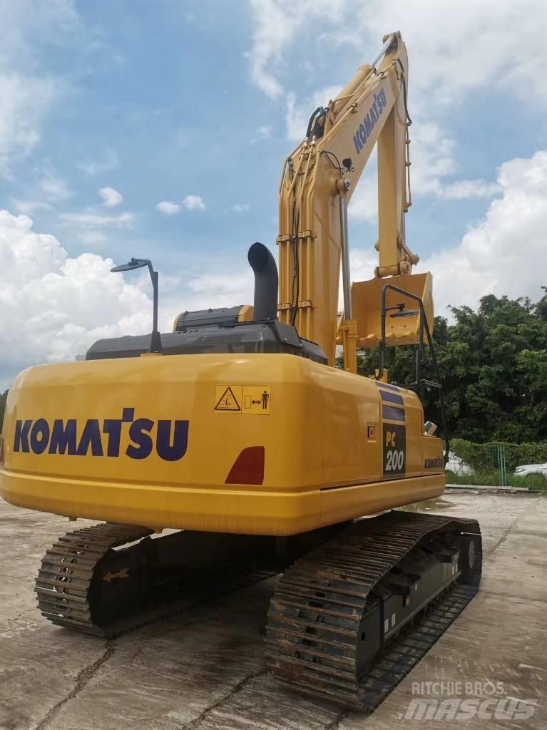 Komatsu PC 200-10 Vikšriniai ekskavatoriai