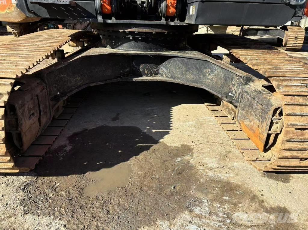 Hitachi ZX 350 Vikšriniai ekskavatoriai