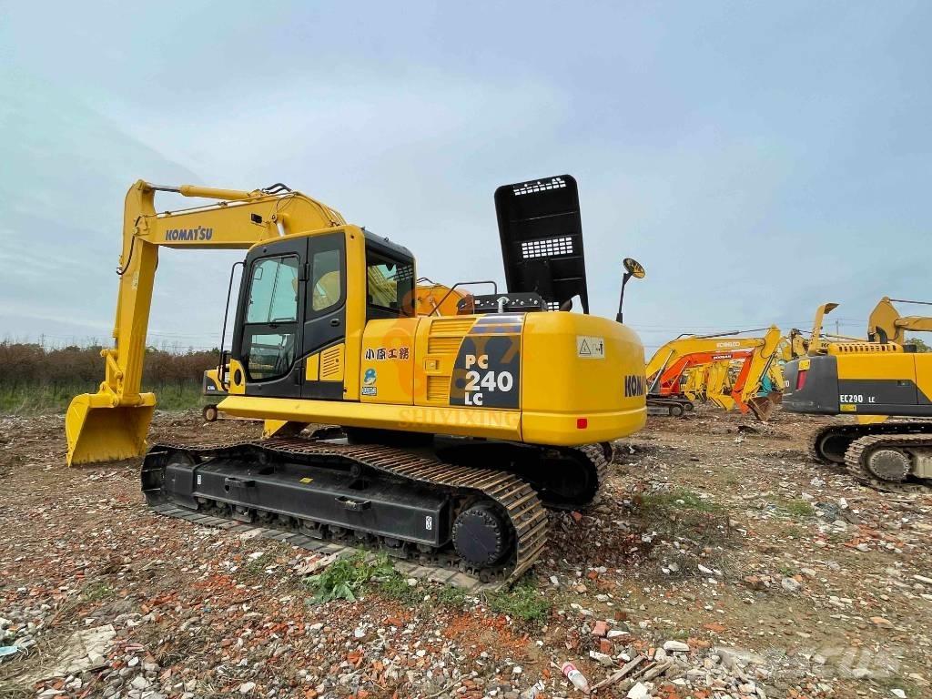Komatsu PC 240 LC-8 Vikšriniai ekskavatoriai