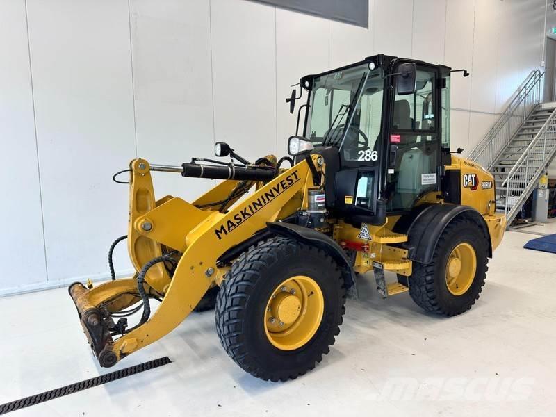 CAT 908 Cat 908 M Naudoti ratiniai krautuvai