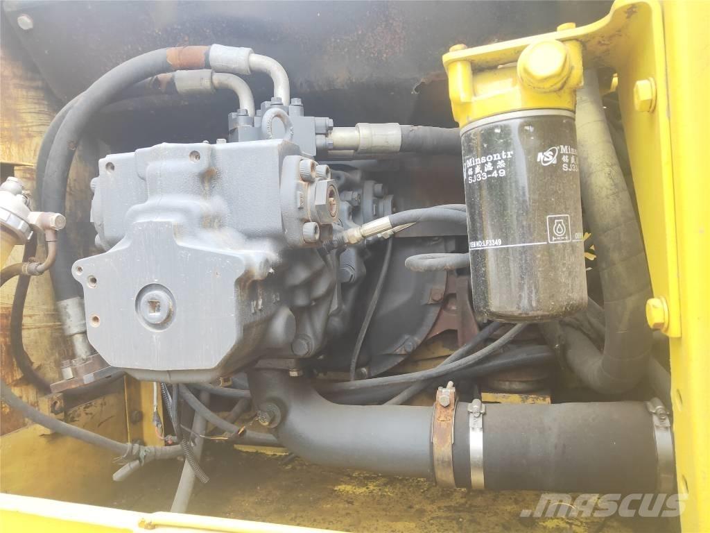 Komatsu PC220-7 Vikšriniai ekskavatoriai