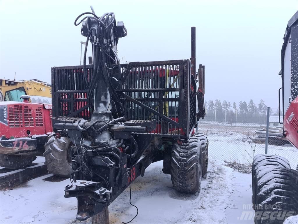 Valmet 890.3 Naudoti miškovežiai (Forvarderiai)