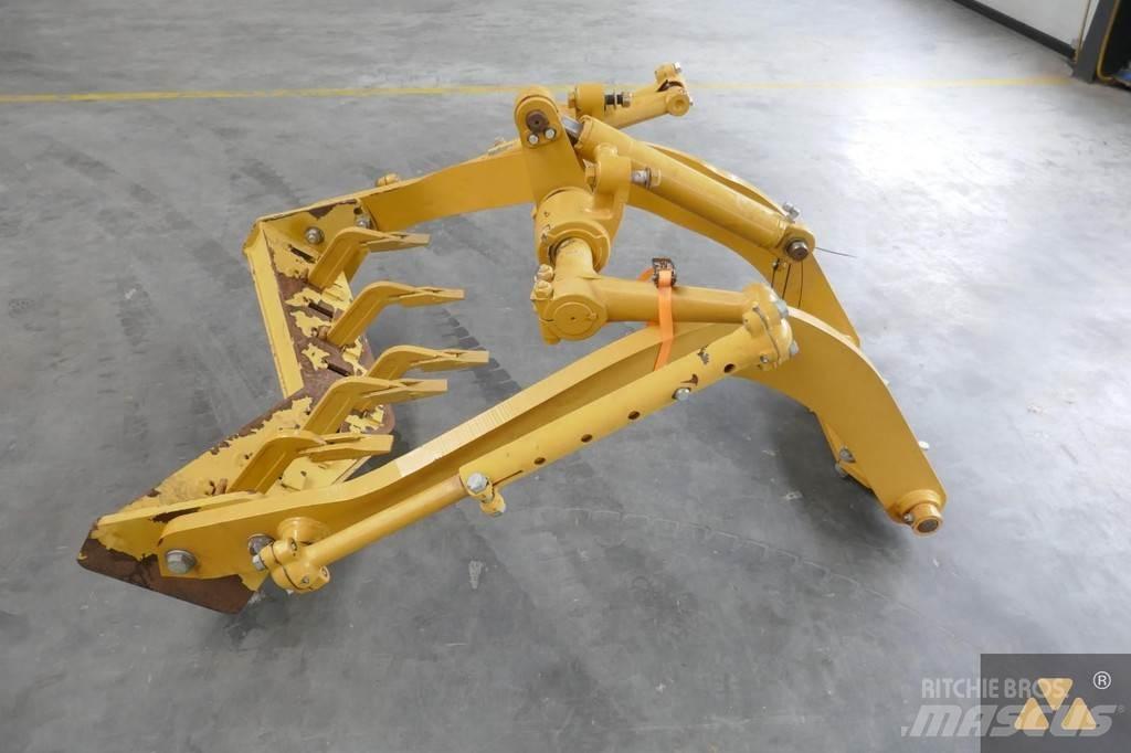 CAT 140M Scarifier Kiti naudoti statybos komponentai
