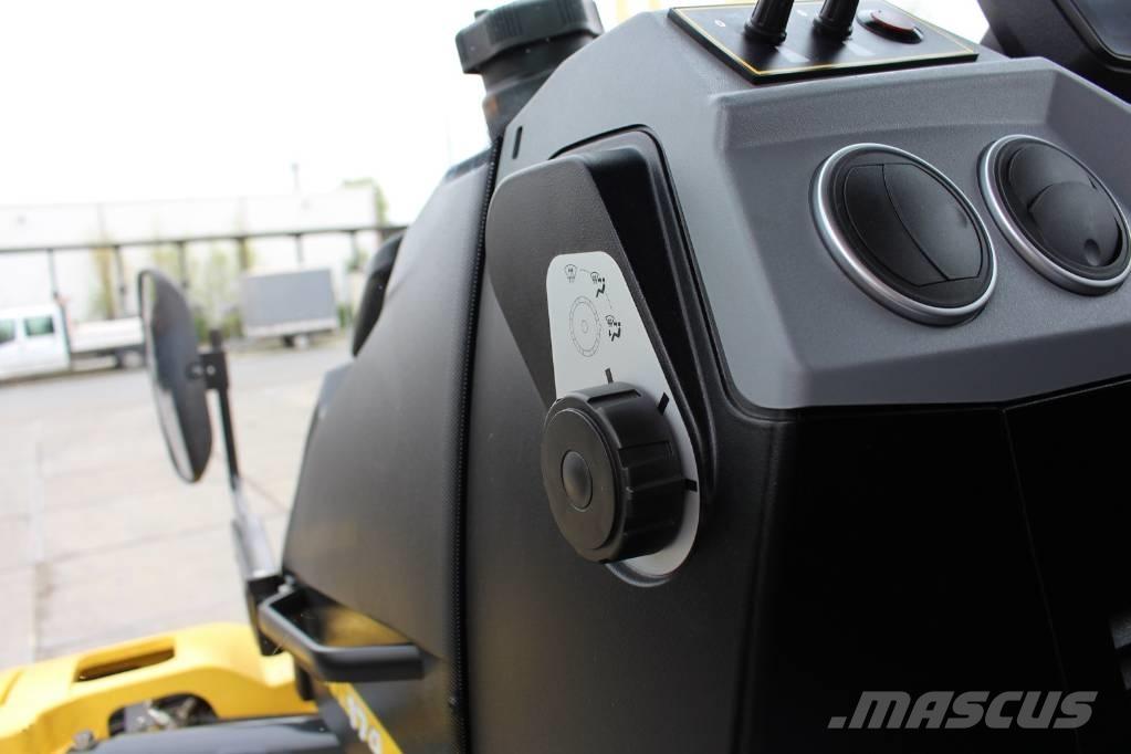 Bomag BW 174 AP-5 AM Porinių būgnų volai