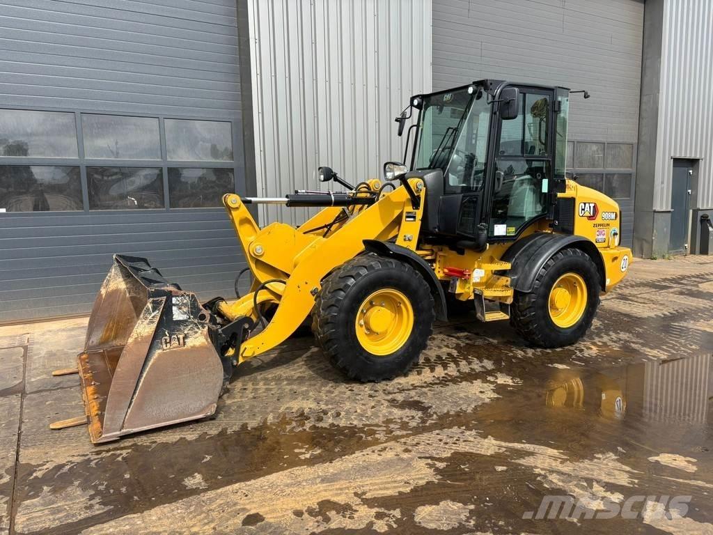 CAT 908M Naudoti ratiniai krautuvai