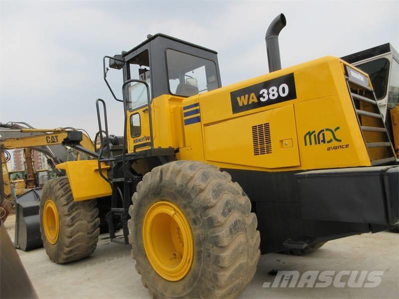 Komatsu WA 380-3 Naudoti ratiniai krautuvai