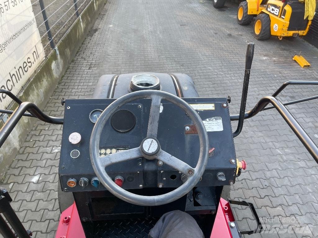 Dynapack CP 142 Pneumo volai