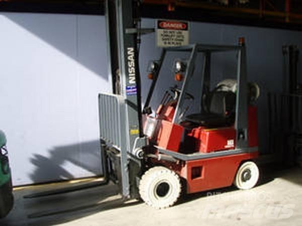 Nissan KH01A15U Šakiniai krautuvai - Kita