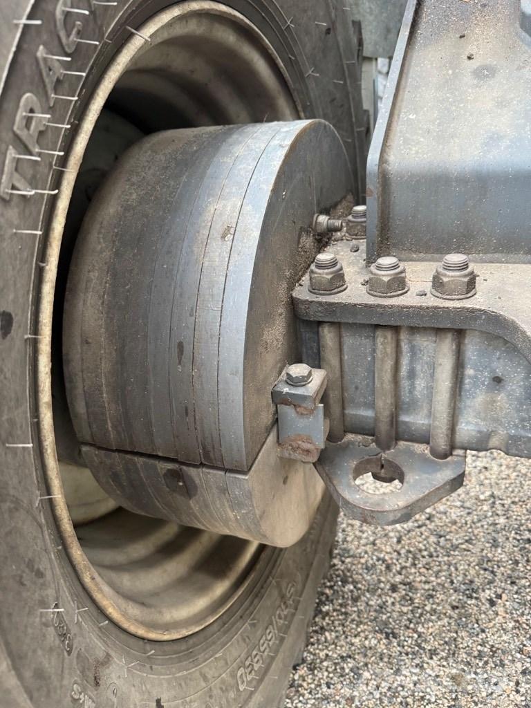 Lännen 8600 i Ekskavatoriniai krautuvai