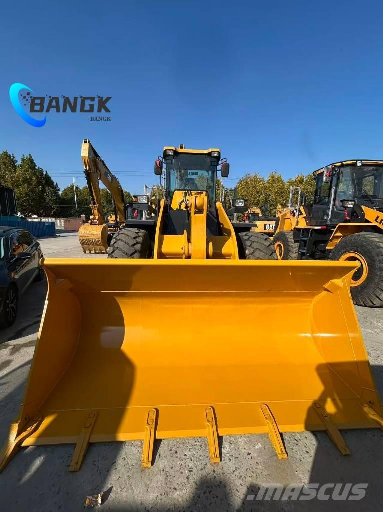 SDLG L 958 F Naudoti ratiniai krautuvai