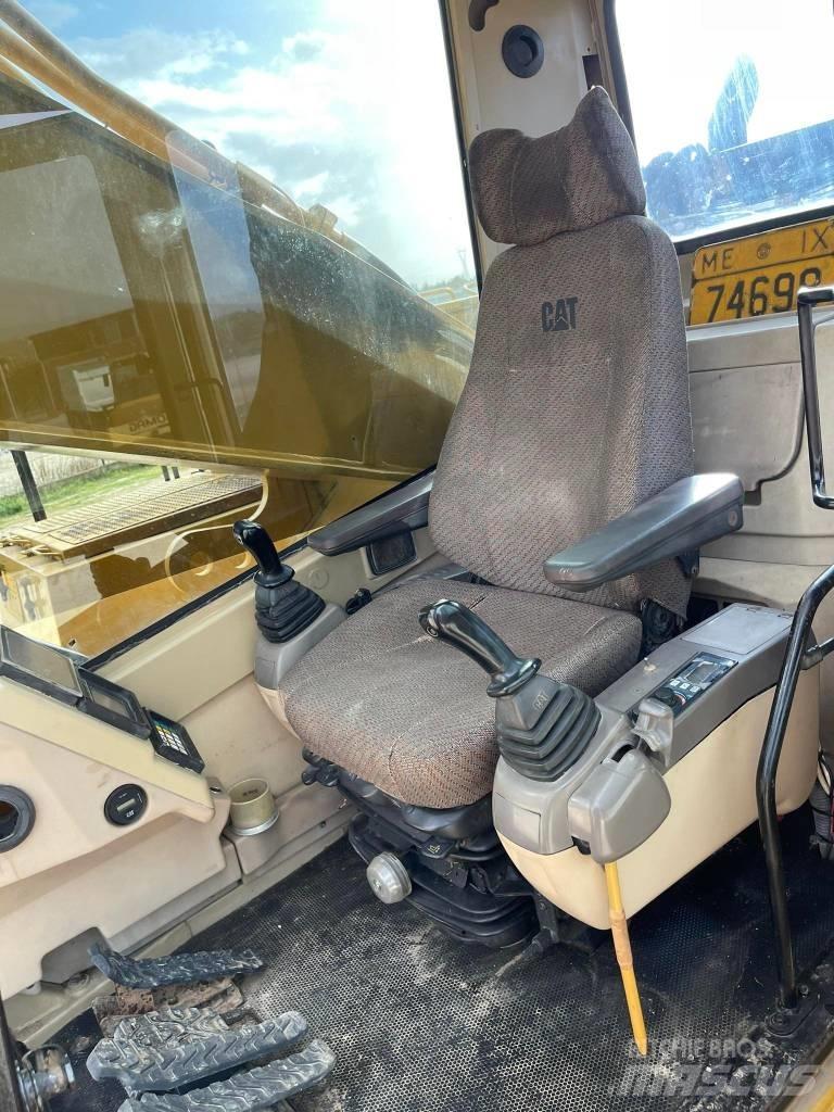 CAT 365 B L ME Vikšriniai ekskavatoriai