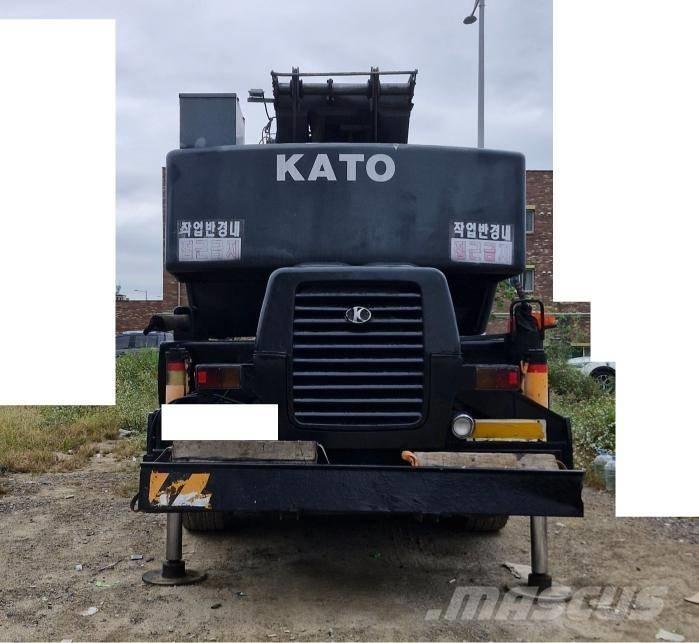 Kato KR 25 H V-2 Neapdoroto reljefo kranai