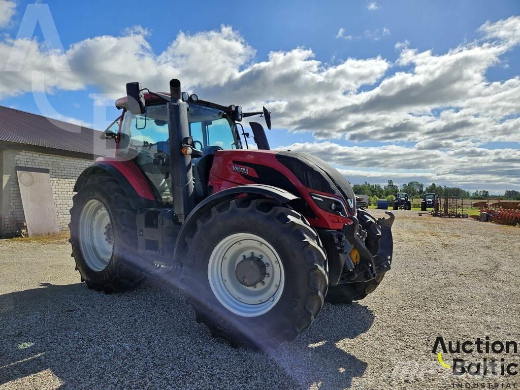 Valtra T 194 H Traktoriai