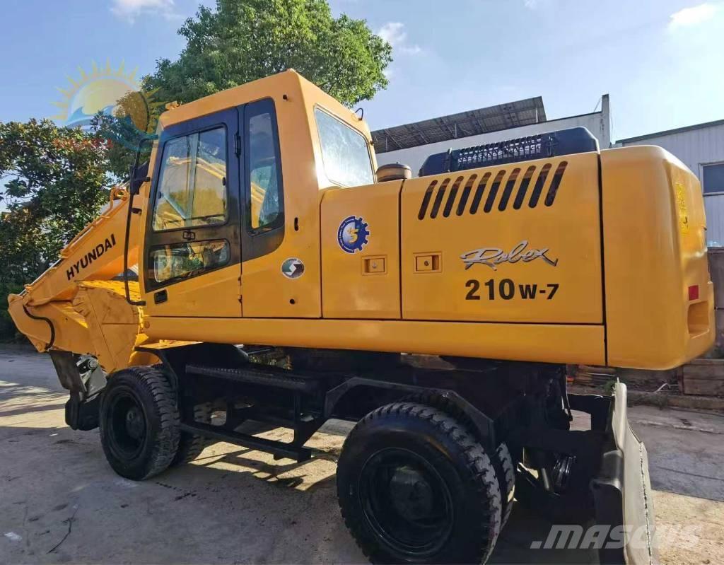 Hyundai r210w-7 Ratiniai ekskavatoriai