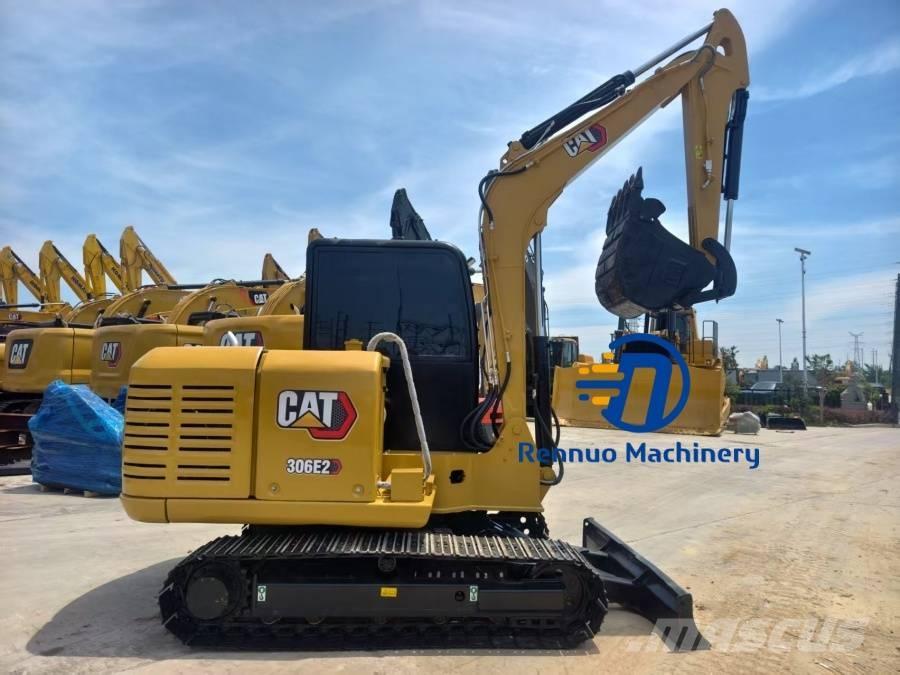 CAT 306E2 Mini ekskavatoriai < 7 t