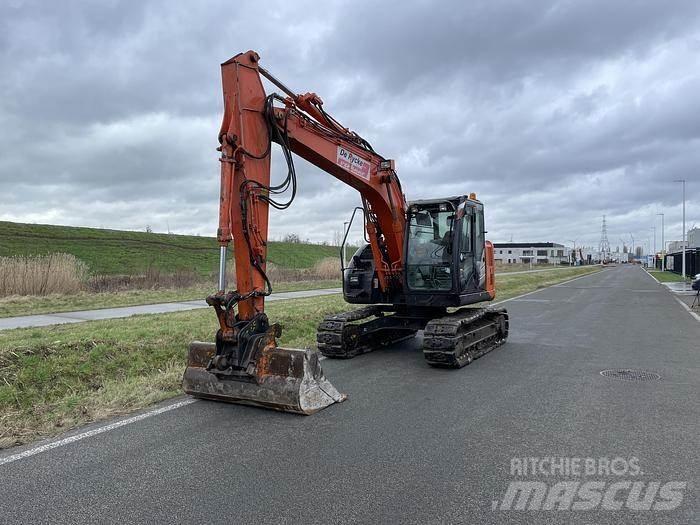 Hitachi ZX135US-5B Vikšriniai ekskavatoriai