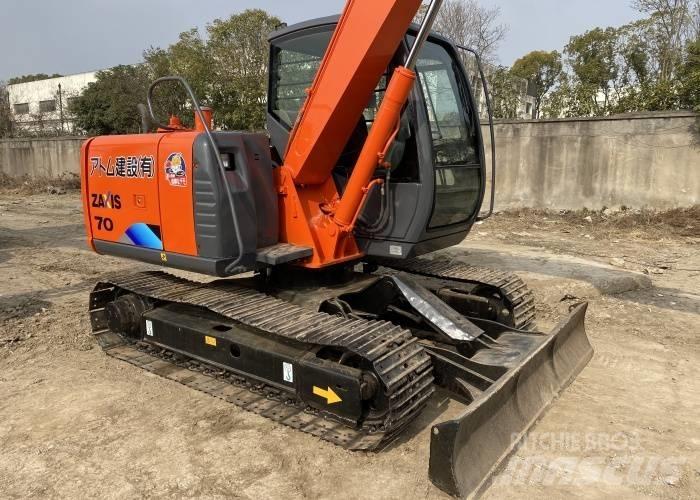 Hitachi ZX 70 Vikšriniai ekskavatoriai