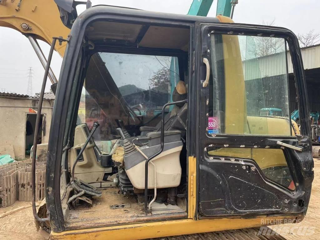 CAT 307 C Vikšriniai ekskavatoriai